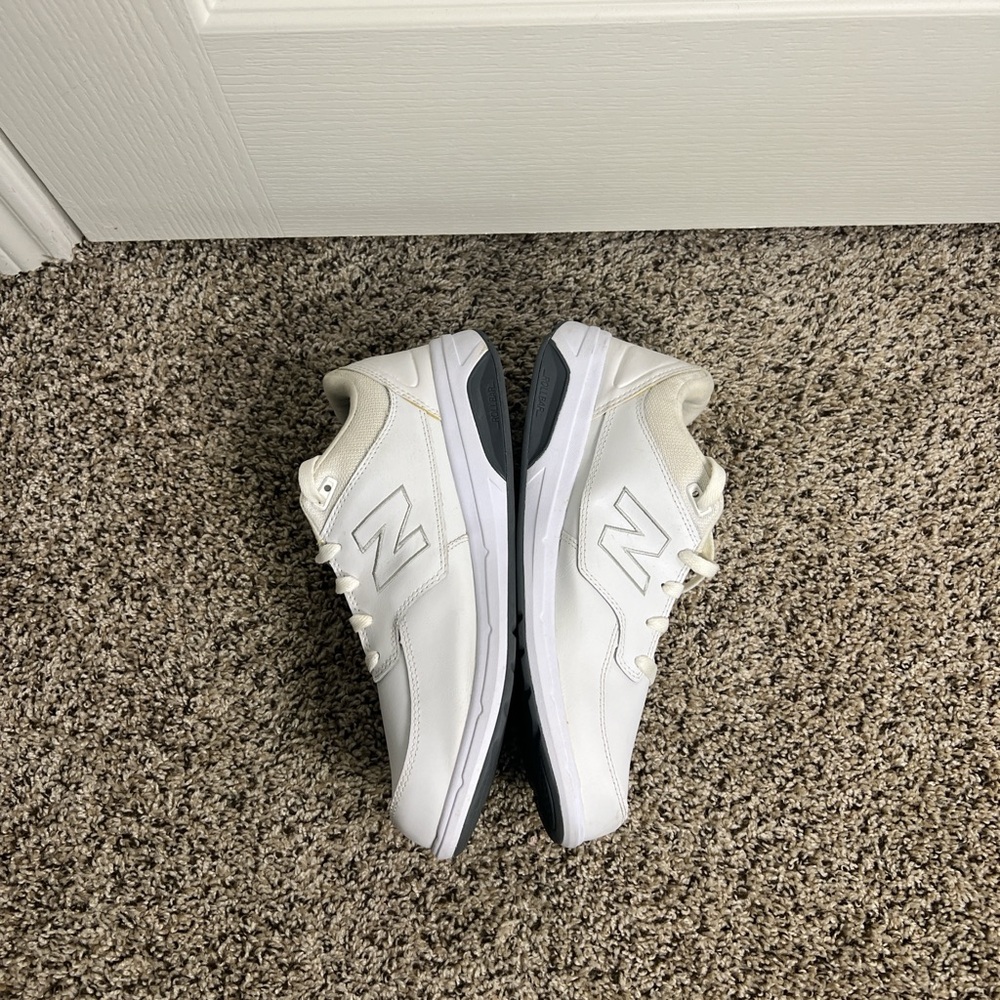 813 New Balance Shoes